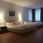 Monteurbetten Motell 2*