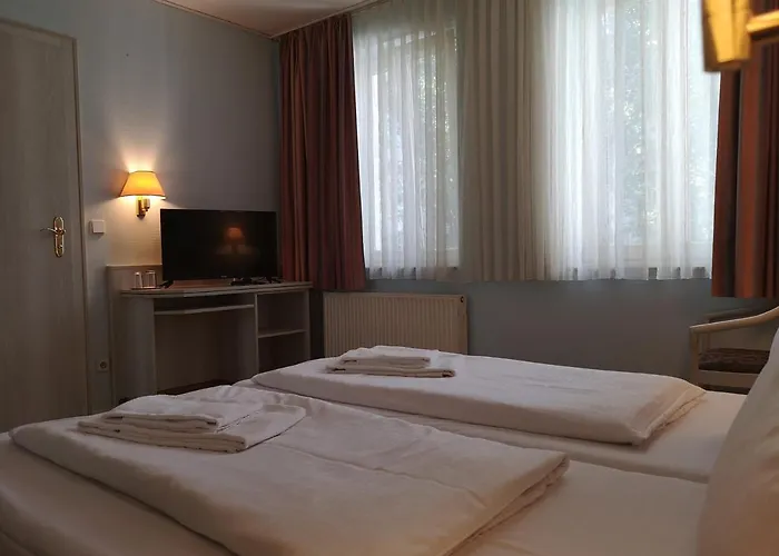 Monteurbetten Μοτέλ Βερολίνο