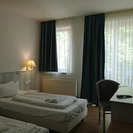 موتيل Monteurbetten 2*