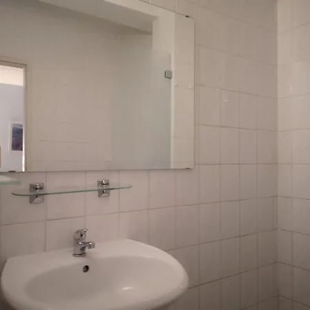 Monteurbetten 2* برلين